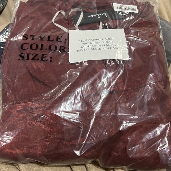 Lulus Burgundy Satin Maxi Dress sizes S and M brand new - Picture 6 of 6